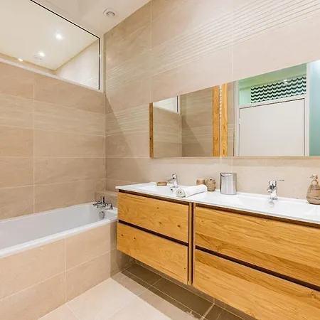 Amazing 4bedrooms Champs Elysees Ac *