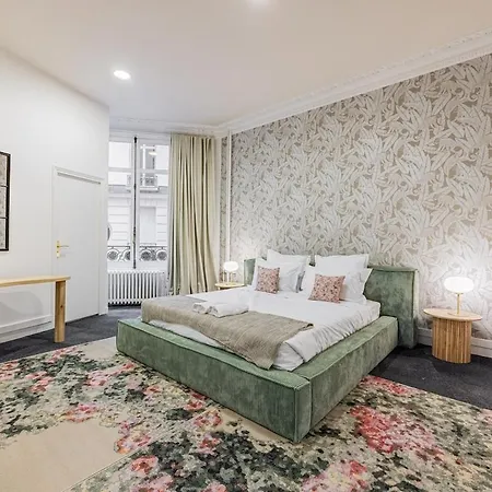 Apartment Amazing 4bedrooms Champs Elysees Ac