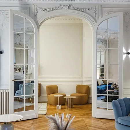 Appartement Amazing 4bedrooms Champs Elysees Ac Parijs