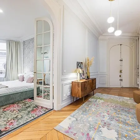 Amazing 4bedrooms Champs Elysees Ac Apartment *
