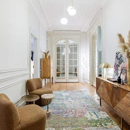 Amazing 4bedrooms Champs Elysees Ac